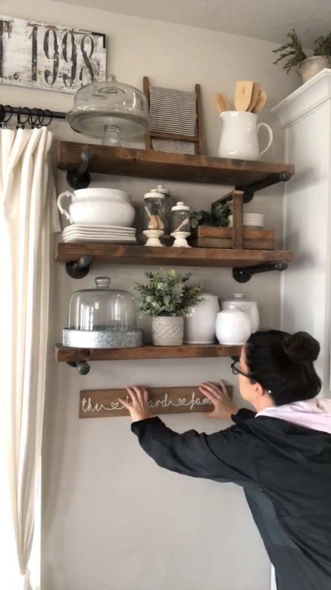 Simple Shelf Styling