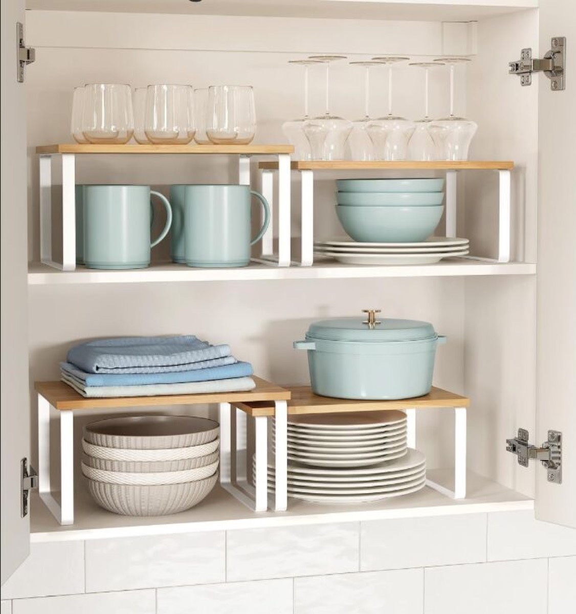 The 10-Minute Counter Reset Before Guests Arrive