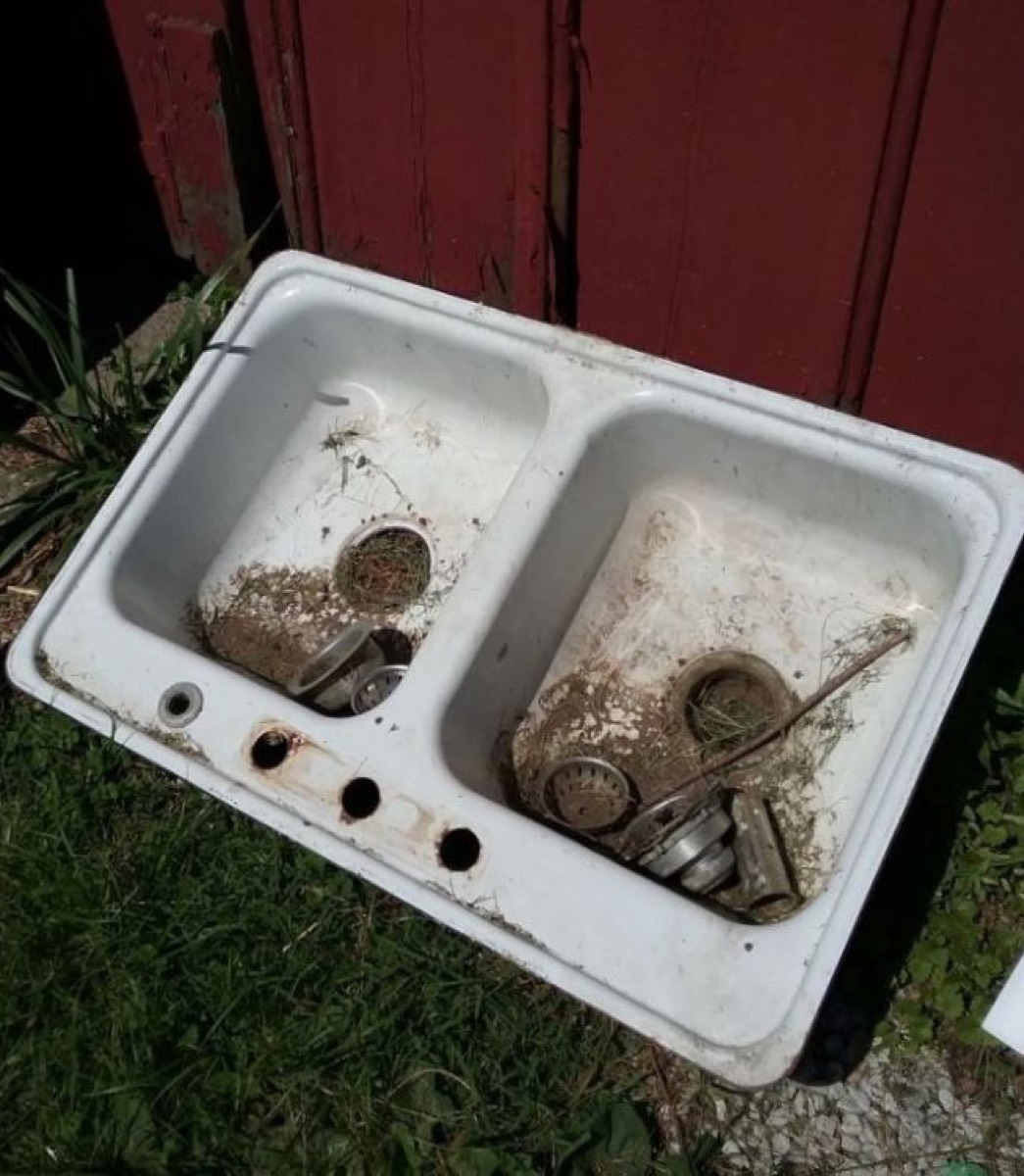 Autumn Decorating With Architectural Salvage & Vintage Finds