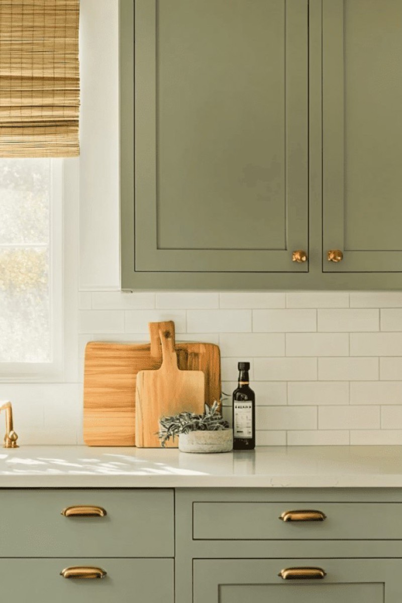 The Paint Colors That Actually Move Houses Faster